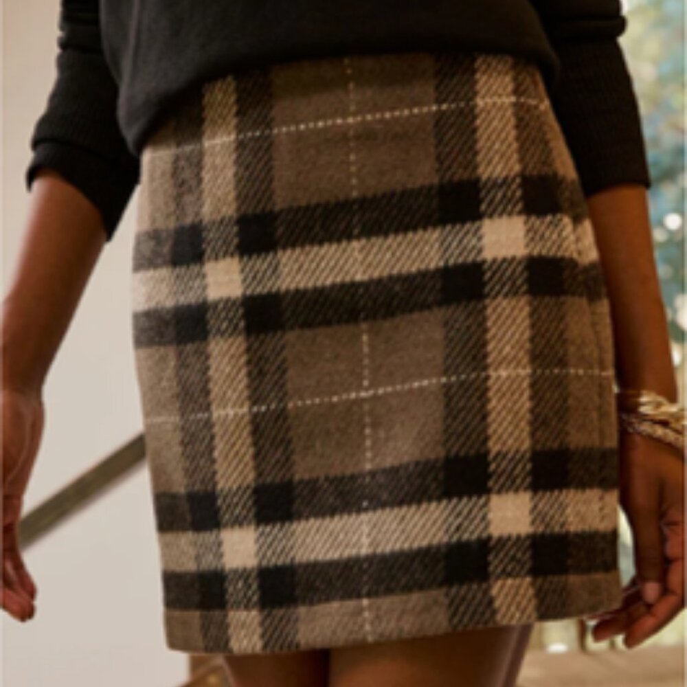 Plaid Mini Skirt - Small - BRAND NEW